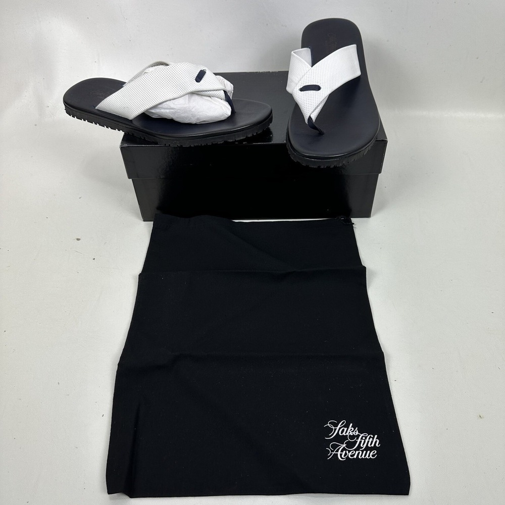 Saks Fifth Avenue thong sandals flip-flops Benson men's size 10 white black